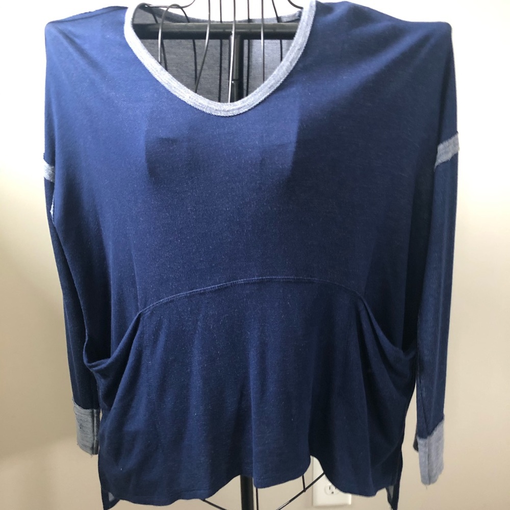 Coin 1804 Long Sleeve Top - Large